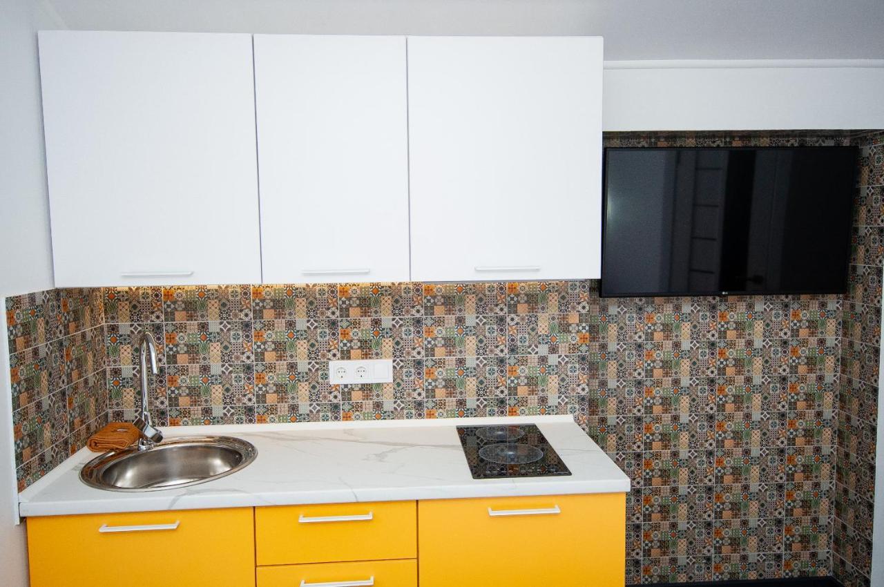Apartments On Chaykovskogo 16 Одеса Екстериор снимка