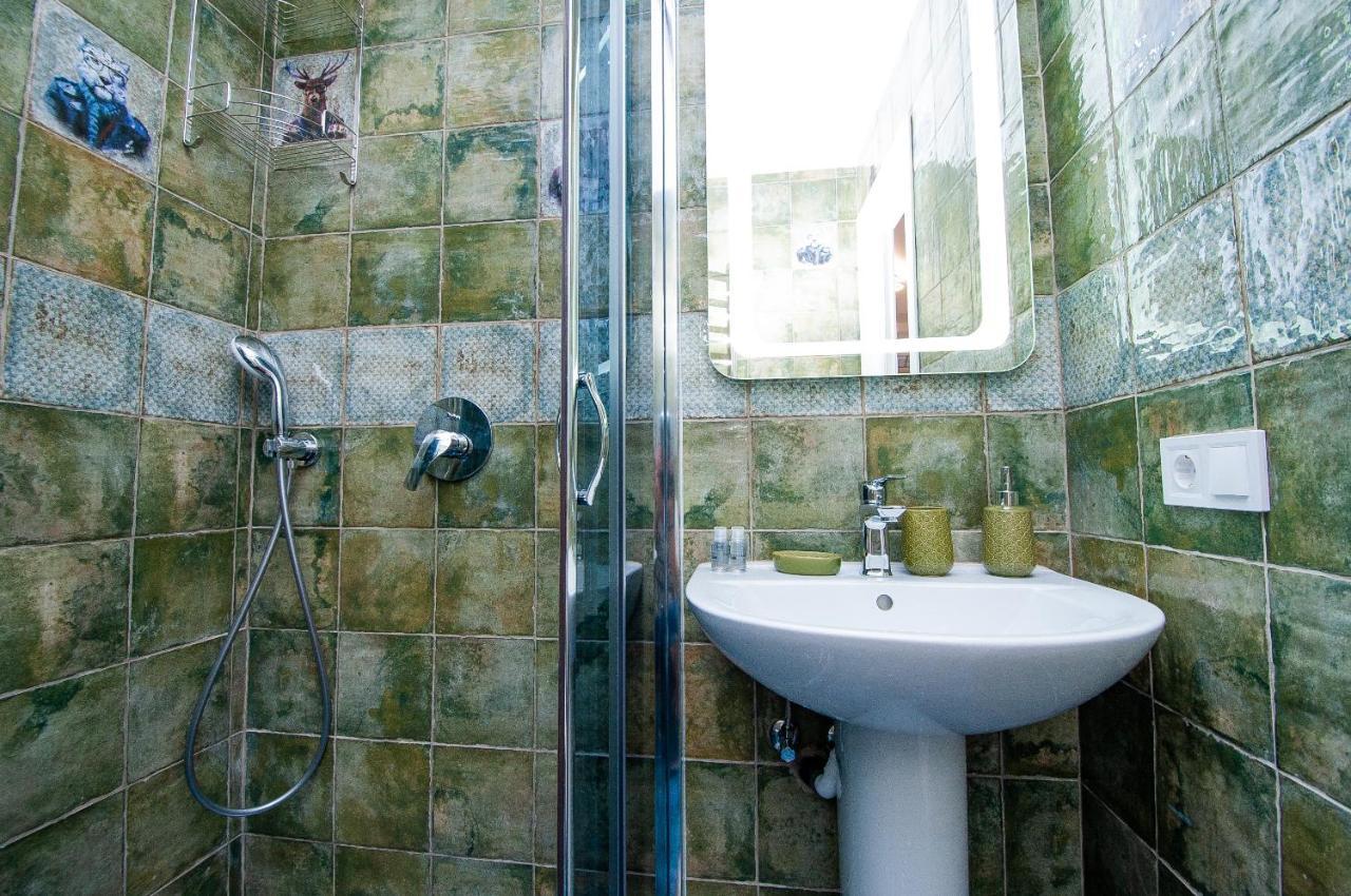 Apartments On Chaykovskogo 16 Одеса Екстериор снимка