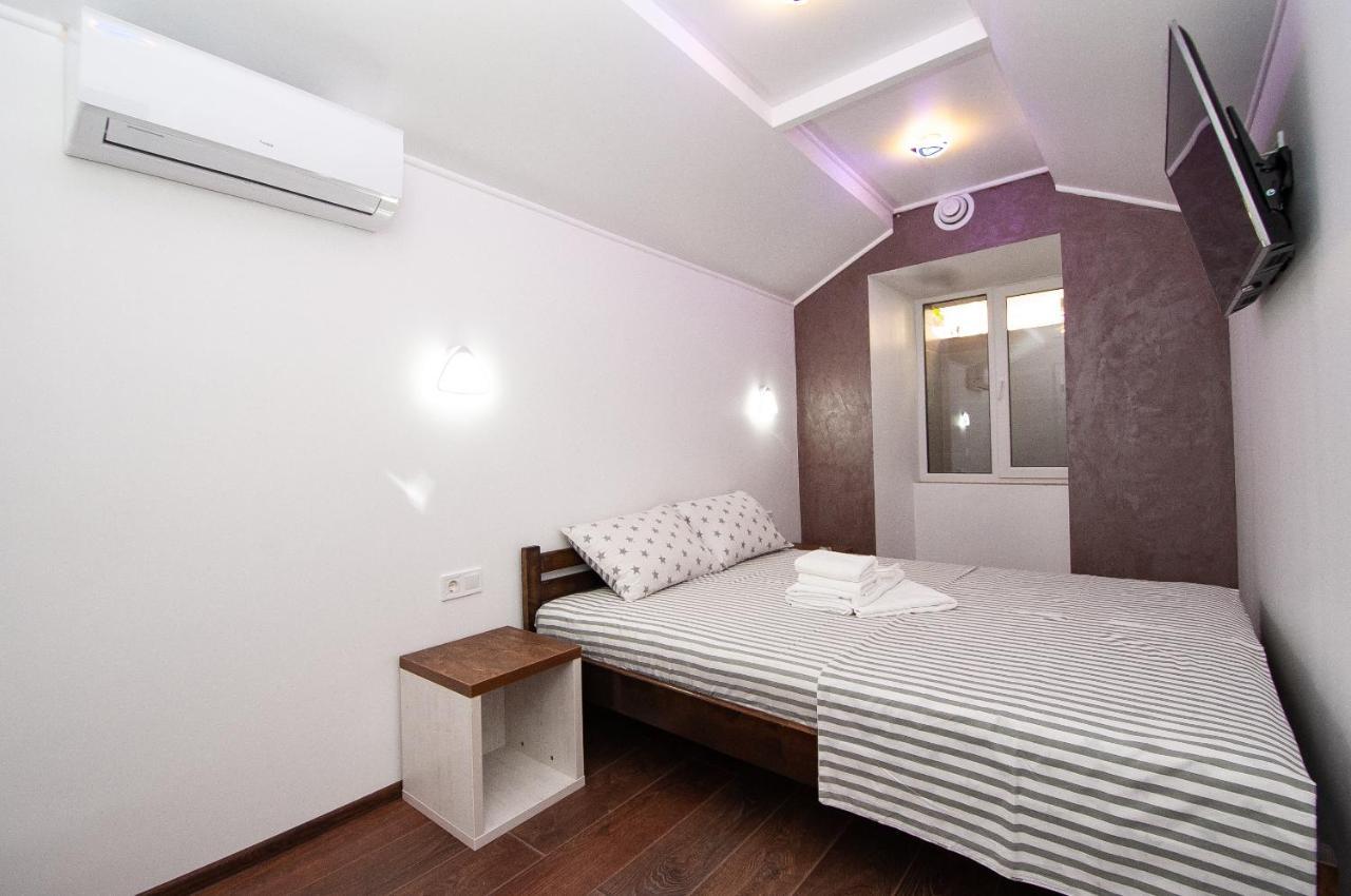 Apartments On Chaykovskogo 16 Одеса Екстериор снимка