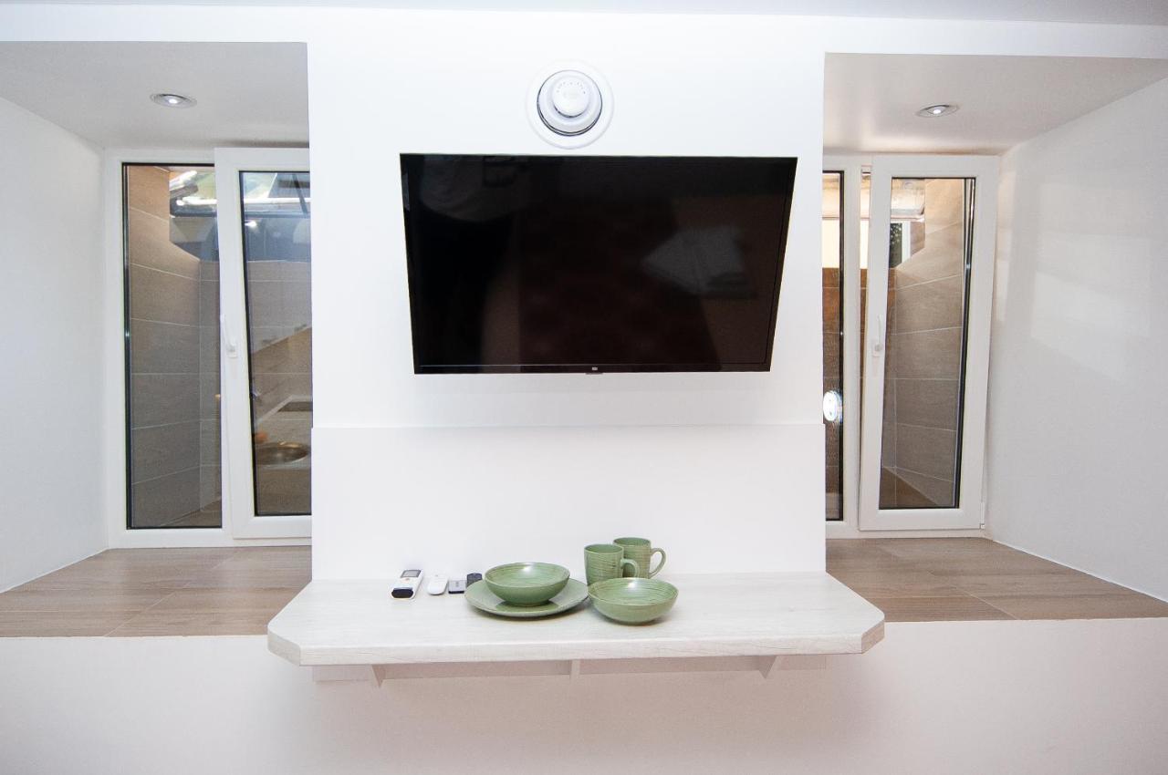 Apartments On Chaykovskogo 16 Одеса Екстериор снимка